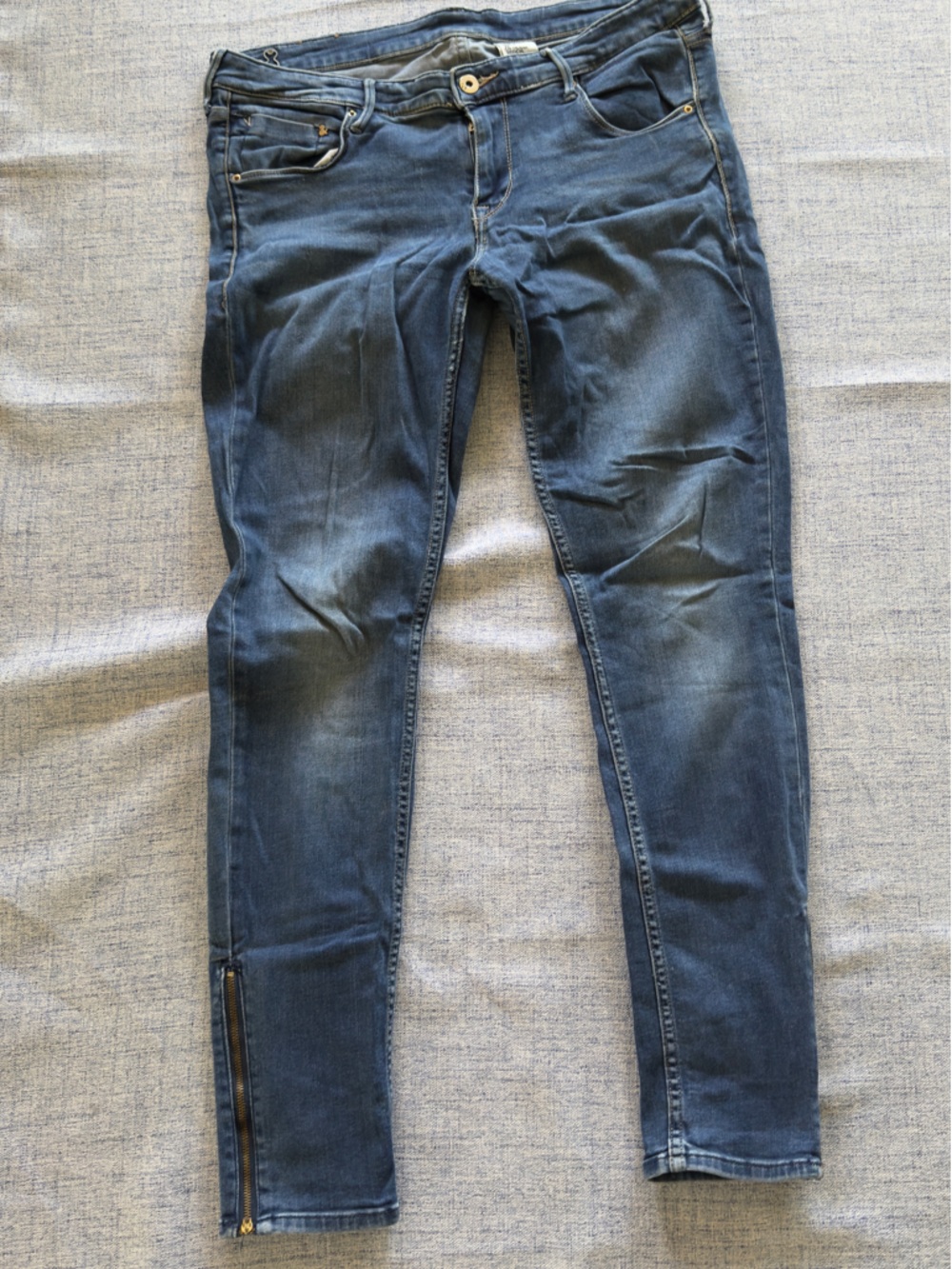 H&M Women's Skinny Jeans in Dark Blue